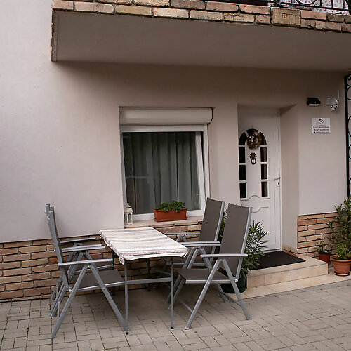 Kügi Apartman Balatonalmádi