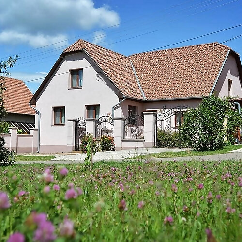 Rózsalugas Vendég-és Apartmanház Szilvásvárad