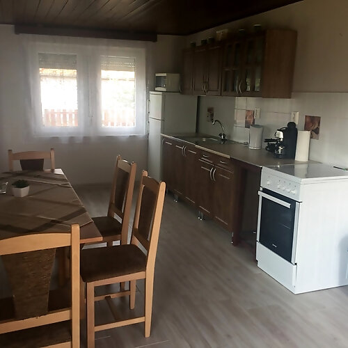 Berni Apartman Balatonkeresztúr