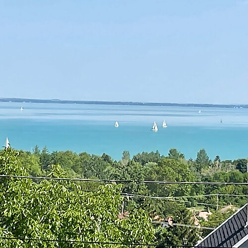 Amazing View Apartman Balatonalmádi