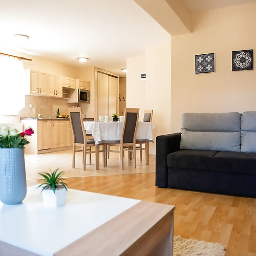 Lux Apartman Cserkeszőlő