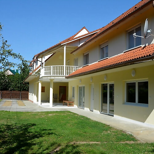 Villon Apartmanház Balatonlelle