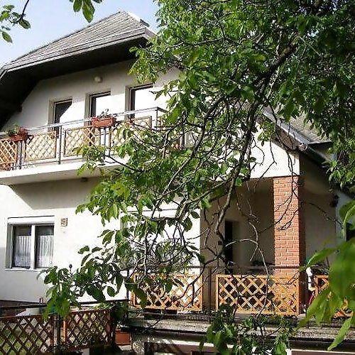 Gitta Apartman Balatonalmádi