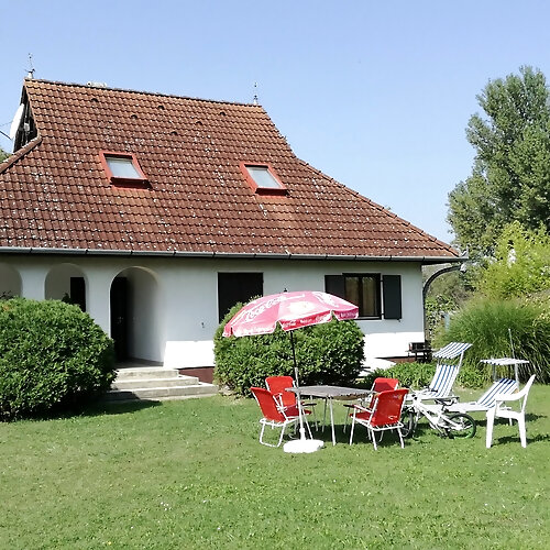 Pelikán Apartman Balatonberény