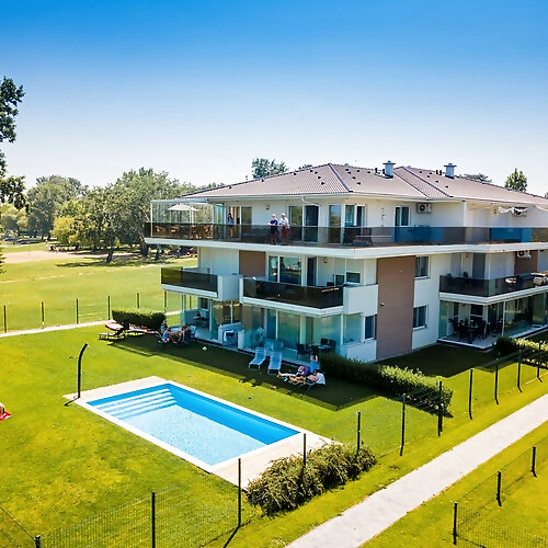 Luxy Beach Apartman Siófok