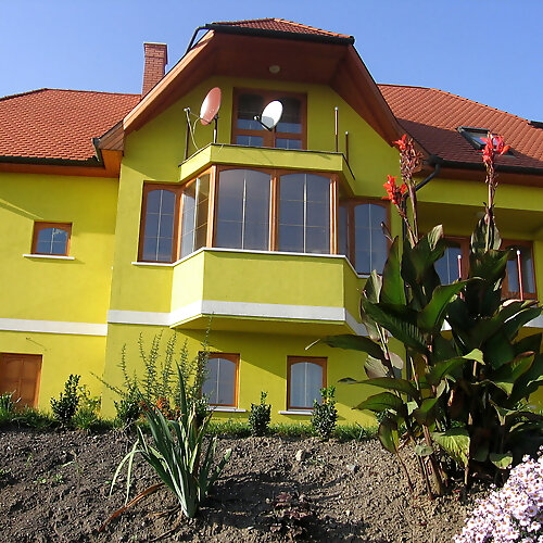 Kiwi Apartman Eger