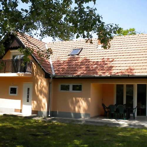 Vadrózsa Apartmanház Poroszló