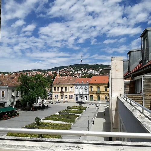 King Apartman Pécs