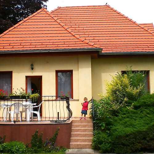 Almida Apartmanház Balatonalmádi