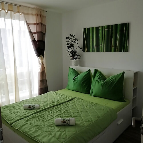 Green-leaf Apartman Eger