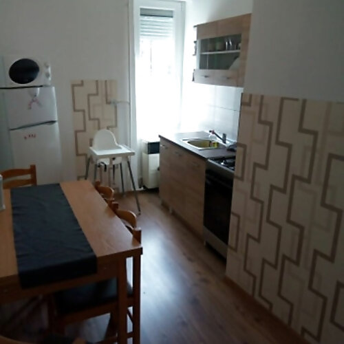 Nagy Apartman Komló