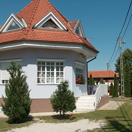 Lila Villa Apartmanház Zalakaros